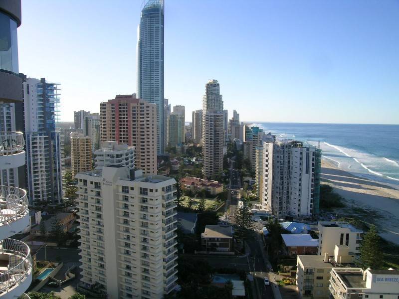 4 Thornton Street, Surfers Paradise QLD 4217