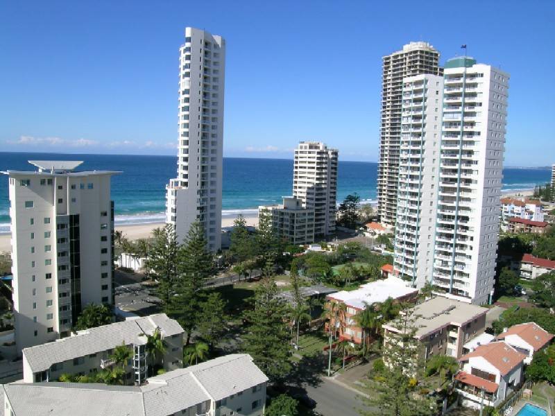 15D The Regent 18 Aubrey Street, Surfers Paradise QLD 4217