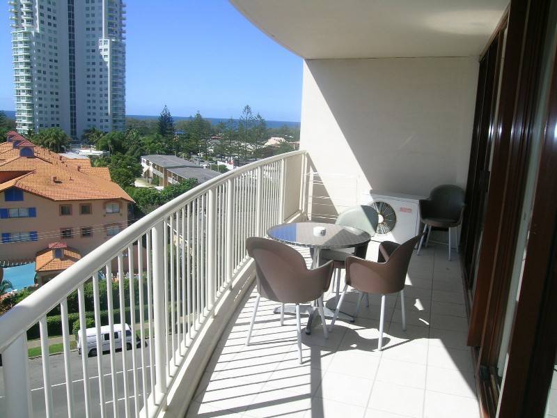 712 Savannah 42 Surf Parade, Broadbeach QLD 4218