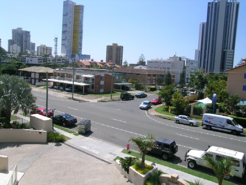 312 42 Surf Parade, Broadbeach QLD 4218