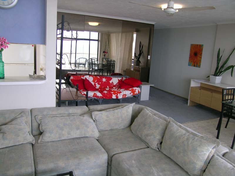 3277 Surfers Paradise Blvd, Beachpoint , Surfers Paradise QLD 4217