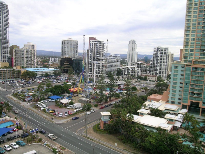 15G  BEACHPOINT, Surfers Paradise QLD 4217