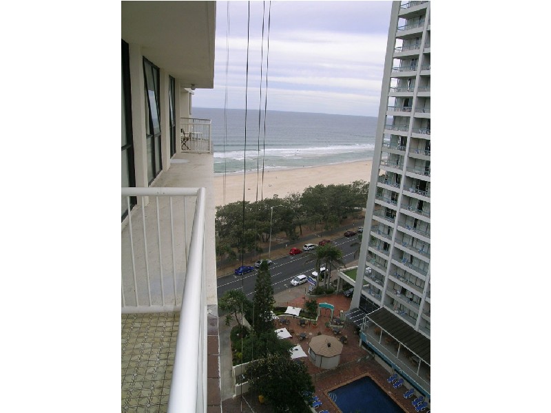 15G  BEACHPOINT, Surfers Paradise QLD 4217