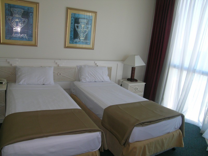 3400  “Suncity Resort” Surfers Paradise Blvd, Surfers Paradise QLD 4217