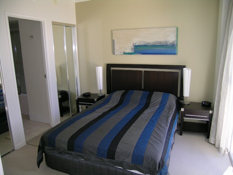 Skyline Tower Chevron Renaissance, 23 Ferny Avenue, Surfers Paradise QLD 4217