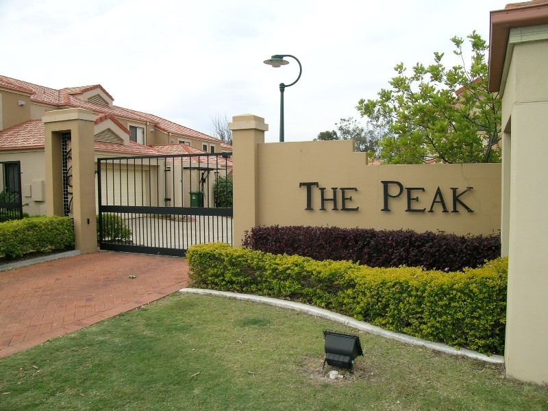 267 Ashmore Road, Benowa QLD 4217