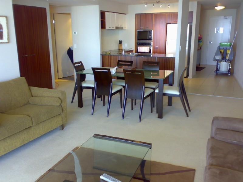 23 Ferny Avenue, Surfers Paradise QLD 4217