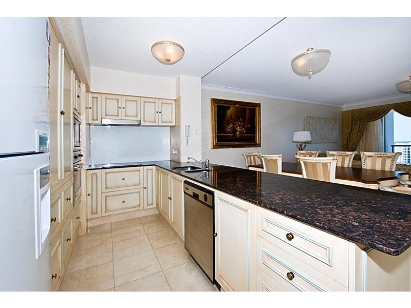 1233 Skyline Tower ‘Chevron Renaissance’, Surfers Paradise QLD 4217