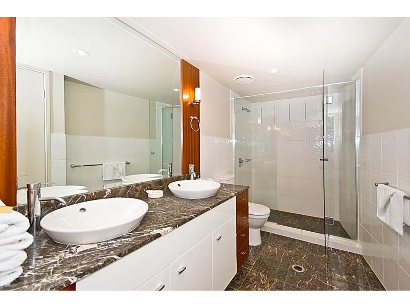 2233 Skyline North, Chevron Renaissance, Surfers Paradise QLD 4217