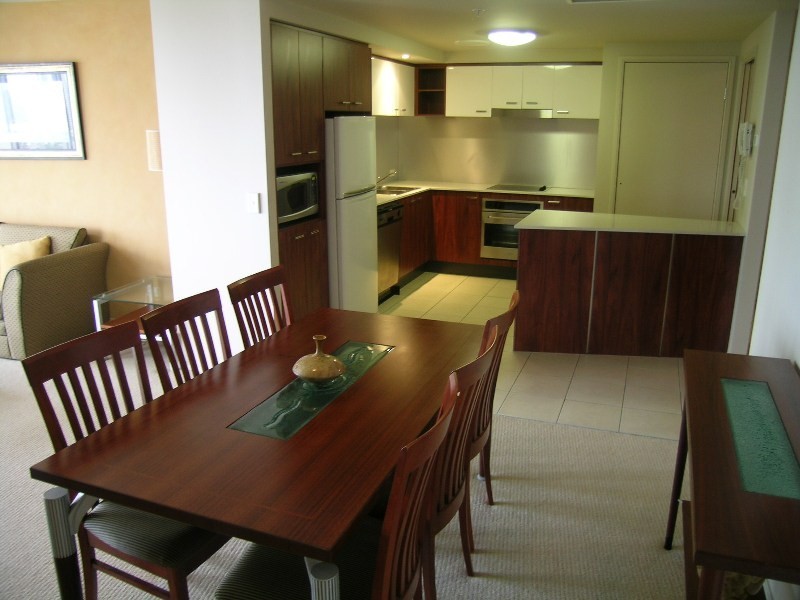 2152/23 Ferny Ave, Surfers Paradise QLD 4217