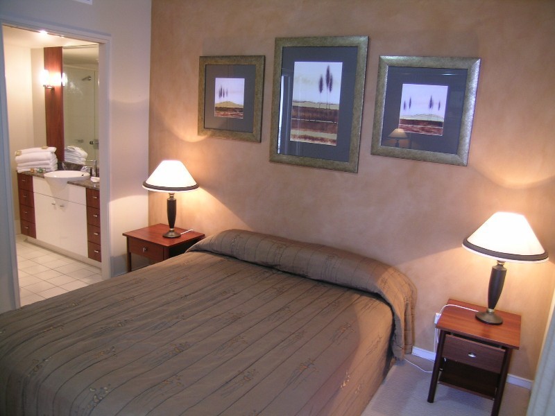 2152/23 Ferny Ave, Surfers Paradise QLD 4217