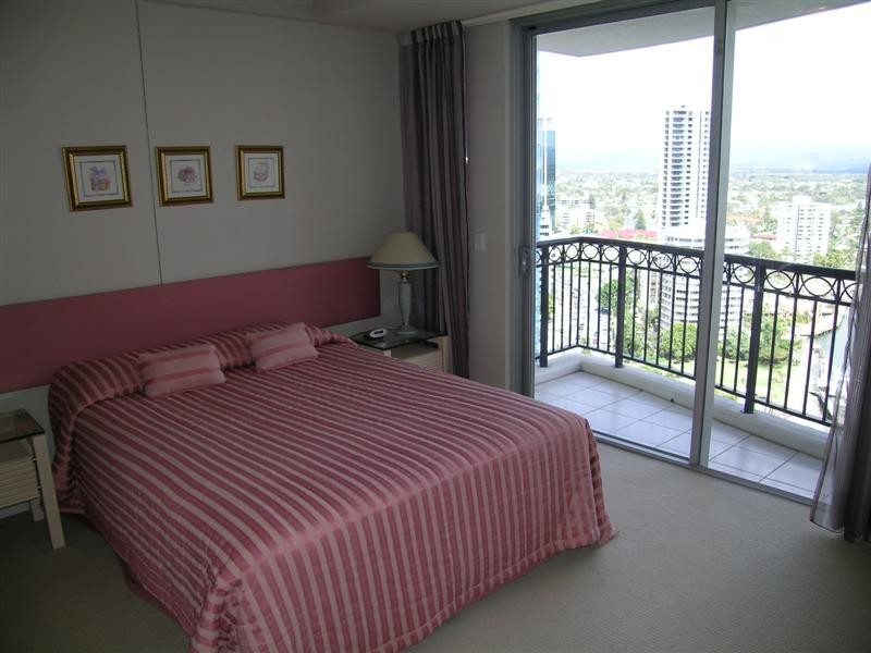 2211 “Chevron Renaissance” 23 Ferny Ave, Surfers Paradise QLD 4217