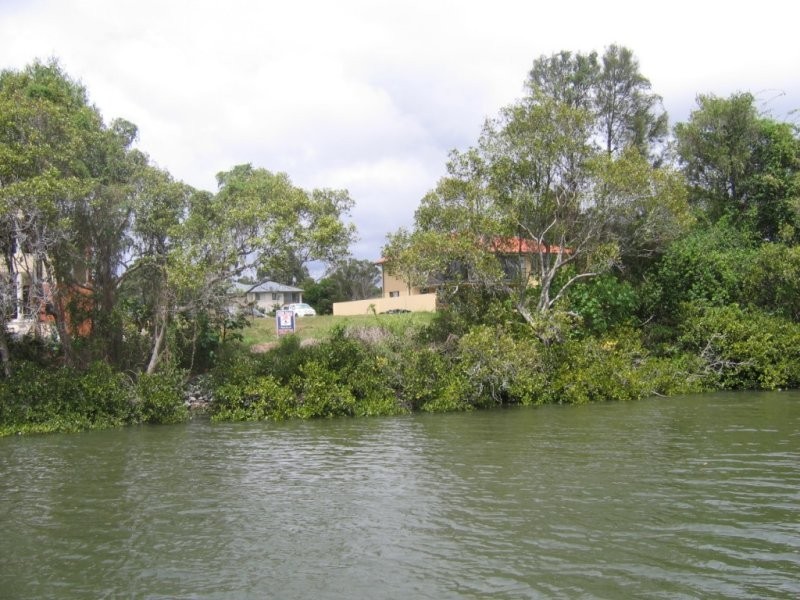 Rivercove Place, Hope Island QLD 4212