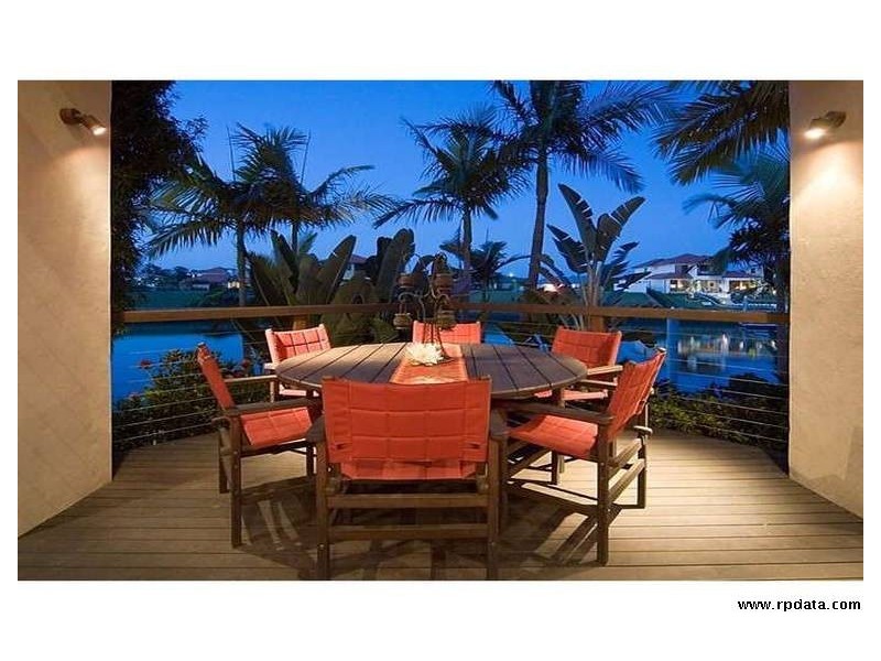 2164 Beaufort Way, Hope Island QLD 4212