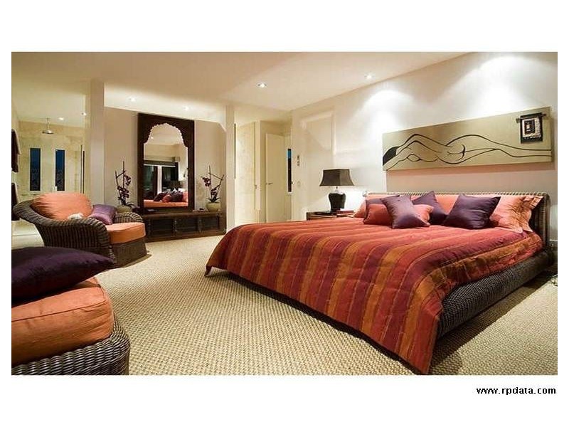 2164 Beaufort Way, Hope Island QLD 4212