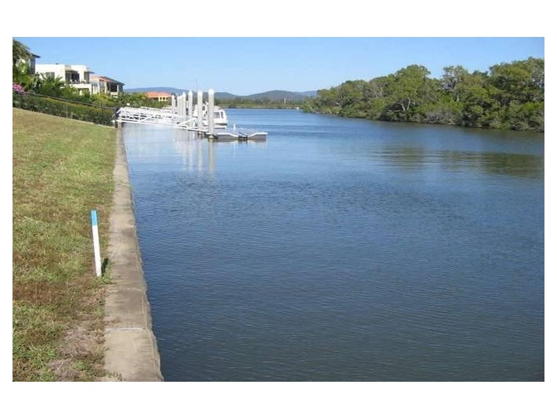 2595 Gracemere Circuit North, Hope Island QLD 4212