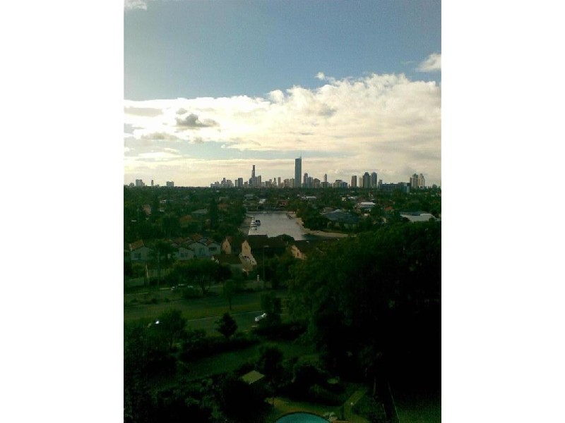 30 “Westwater”, Mermaid Waters QLD 4218