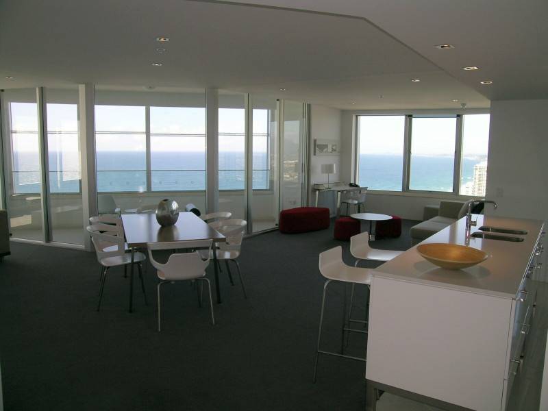 Q1 Hamilton Avenue, Surfers Paradise QLD 4217