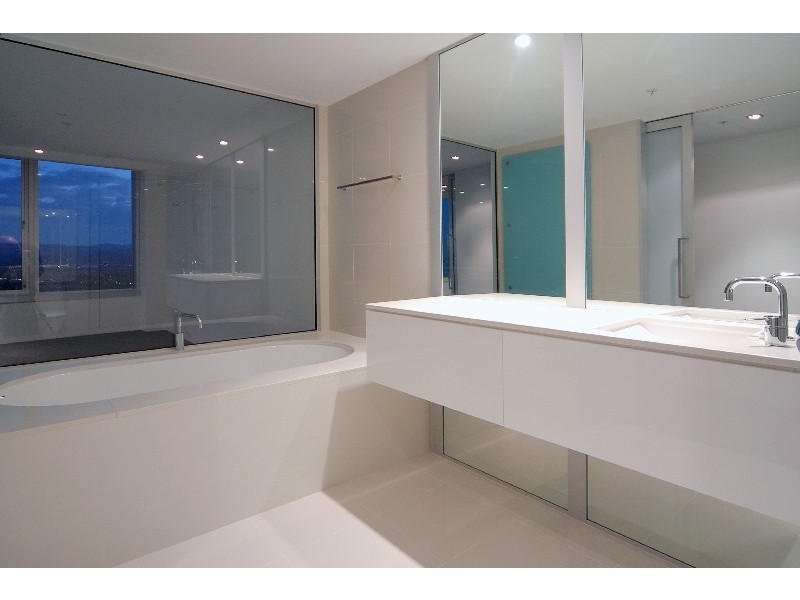 5205 Q1, 9 Hamilton Avenue, Surfers Paradise QLD 4217