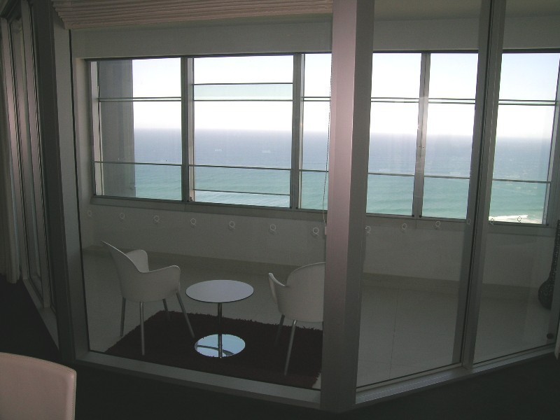 4004 Q1, Surfers Paradise QLD 4217