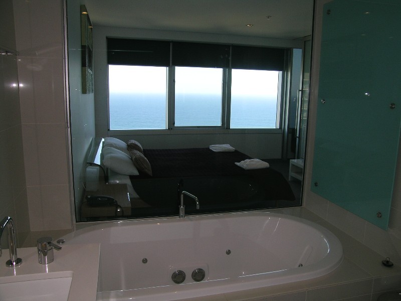 4004 Q1, Surfers Paradise QLD 4217