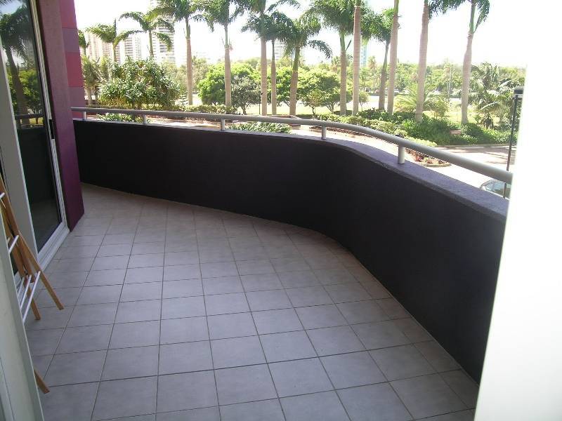 12 Commodore Drive "Grand Mariner", Paradise Waters QLD 4217