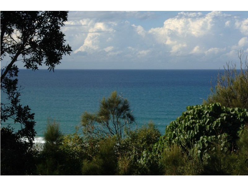 C5 MAGIC MOUNTAIN RESORT, GREAT HALL DRIVE, Miami QLD 4220