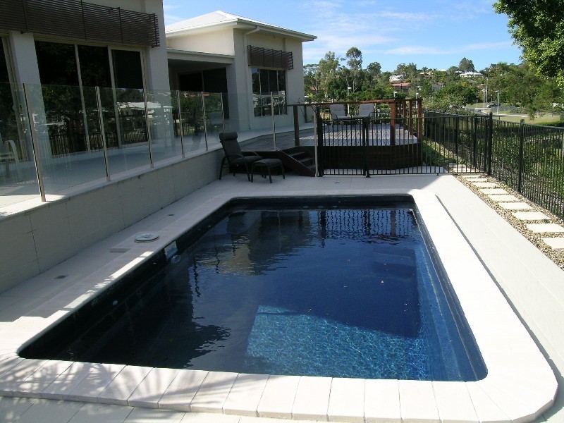 2002 The Boulevarde, Benowa QLD 4217