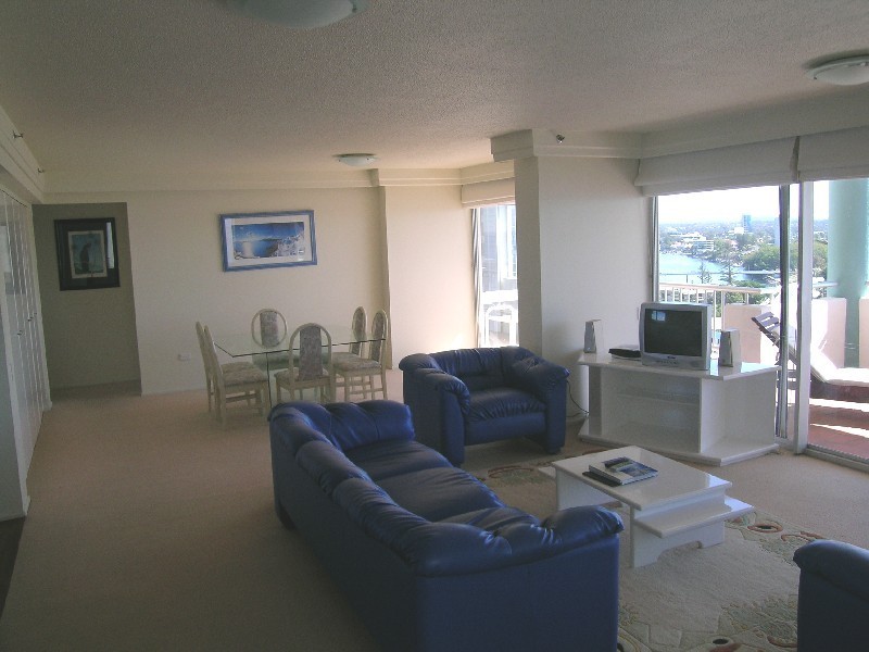 7 Fern Street “Marriner Views”, Surfers Paradise QLD 4217