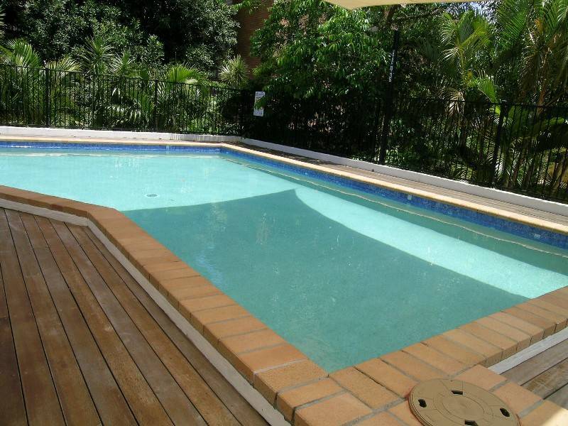14 Little Norman Street, Southport QLD 4215