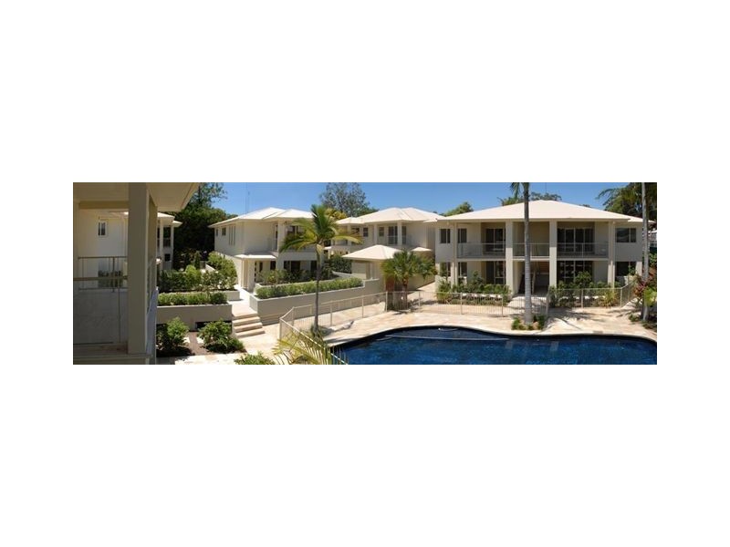 27 Gordon Street, Labrador QLD 4215