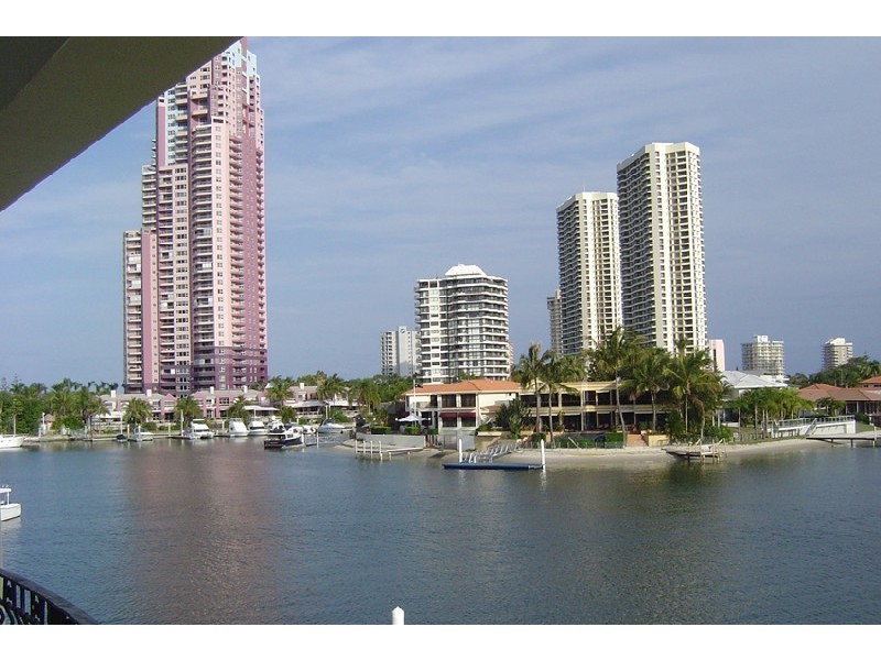 Paradise Waters QLD 4217