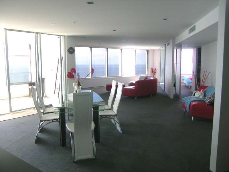 9 Unit 6302 ‘Q1′, Hamilton Ave, Surfers Paradise QLD 4217