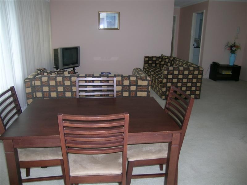 305 “South Pacific Plaza”, Broadbeach QLD 4218