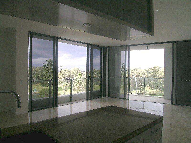 4C “Verve” 173 Old Burleigh Rd, Broadbeach QLD 4218