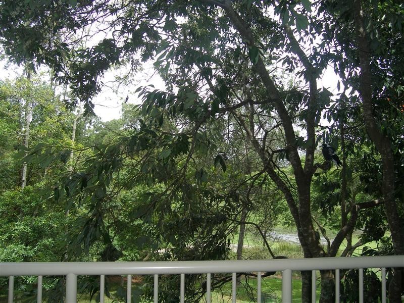 21 “Woodlands Estate” Ashmore Rd, Benowa QLD 4217