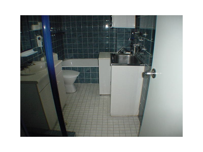 Unit 2307  ‘Beachcomber’ 18 Hanlan Street, Surfers Paradise QLD 4217