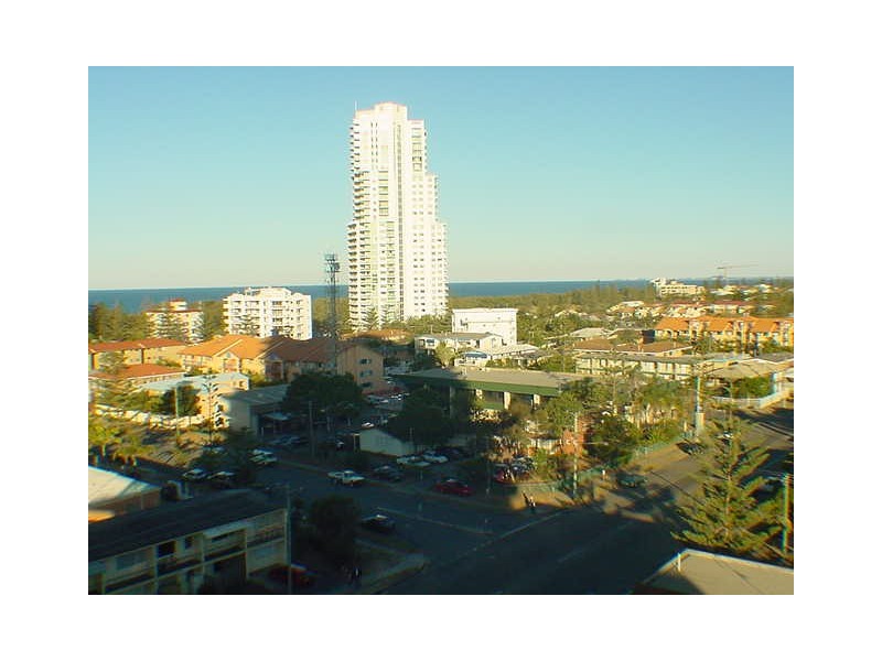 Unit 807 ‘Broadbeach on the Park’ 2685 Gold Coast Highway, Broadbeach QLD 4218