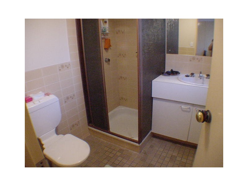 Unit 3  Capricornia, Surf Parade, Surfers Paradise QLD 4217