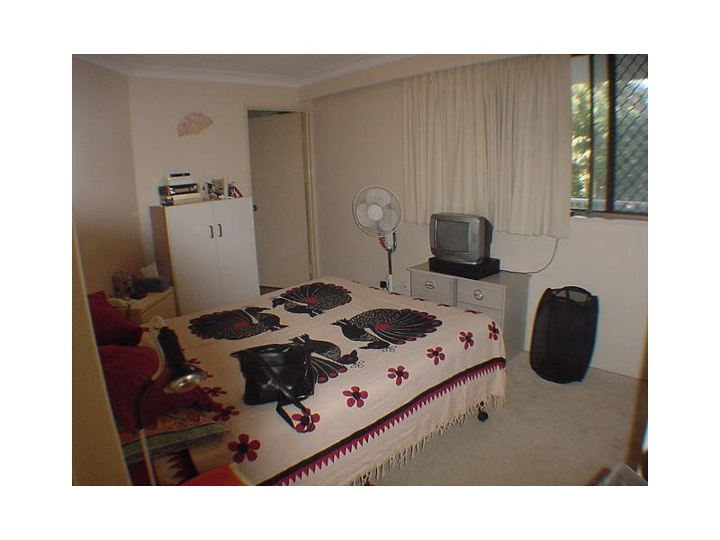 Unit 3  Capricornia, Surf Parade, Surfers Paradise QLD 4217