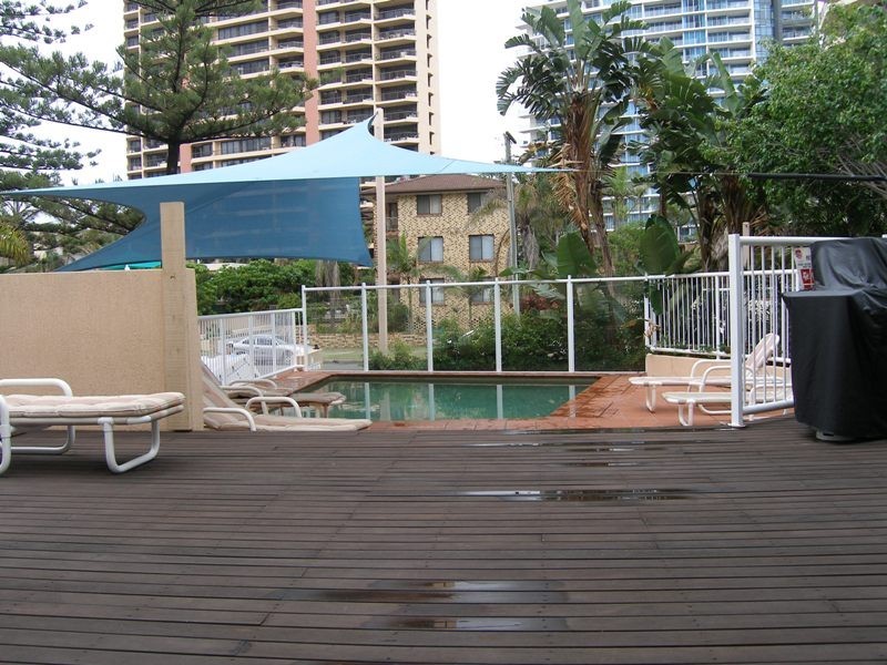 17  Costa Dora, 25 Markwell Avenue, Surfers Paradise QLD 4217