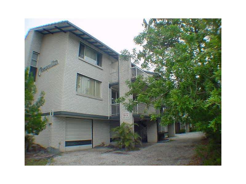 Unit 1 12 Leonard Avenue, Surfers Paradise QLD 4217