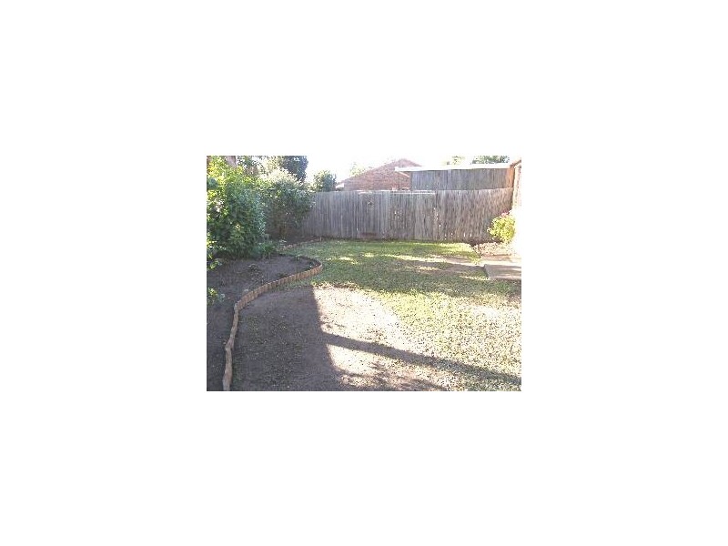 Unit 2 4 Melanie Place, Labrador QLD 4215
