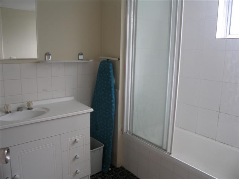 Unit 14 View Pacific, 7 View Avenue, Surfers Paradise QLD 4217