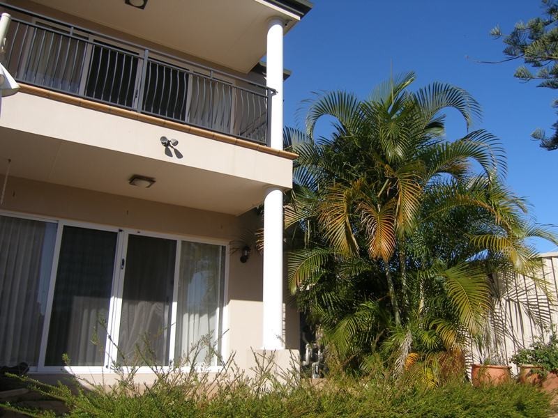 1/21  Paradise Island, Surfers Paradise QLD 4217