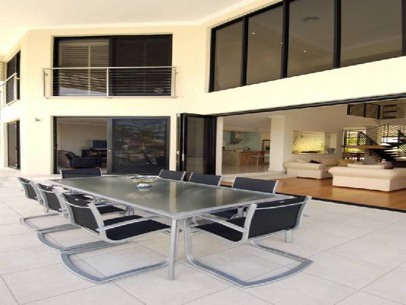 Paradise Waters QLD 4217