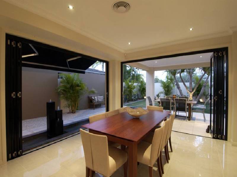 Paradise Waters QLD 4217
