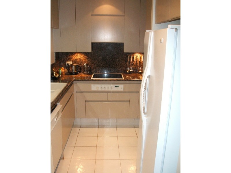 Villa 8 Pacific Mirage, 1 Seaworld Drive, Main Beach QLD 4217