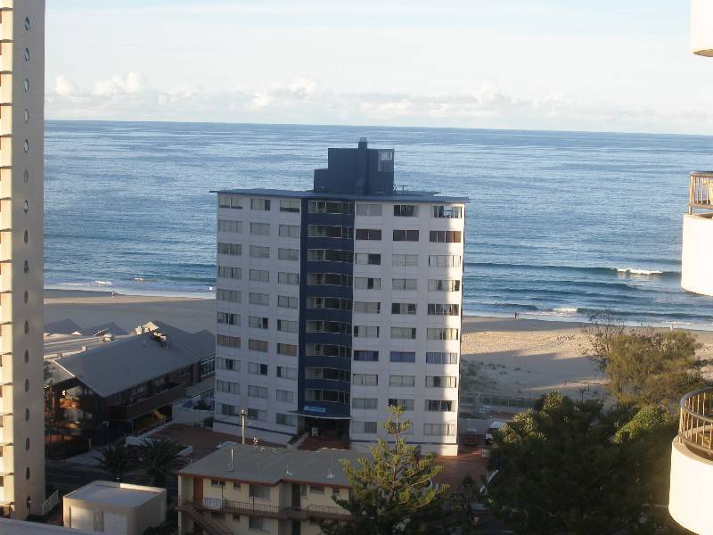 Unit 13C Regent, 18 Aubrey Street, Surfers Paradise QLD 4217