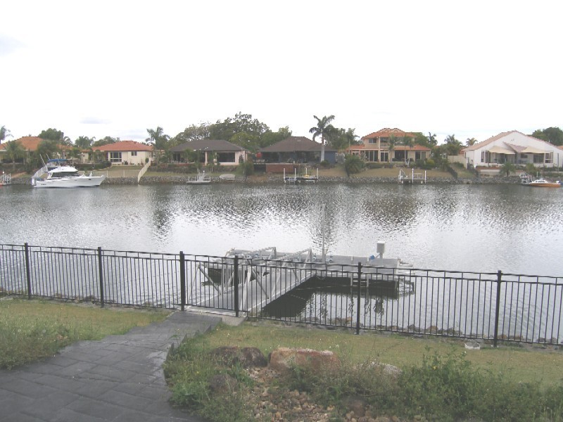 39 Saltwater Terrace, Monteray Keys, Helensvale QLD 4212